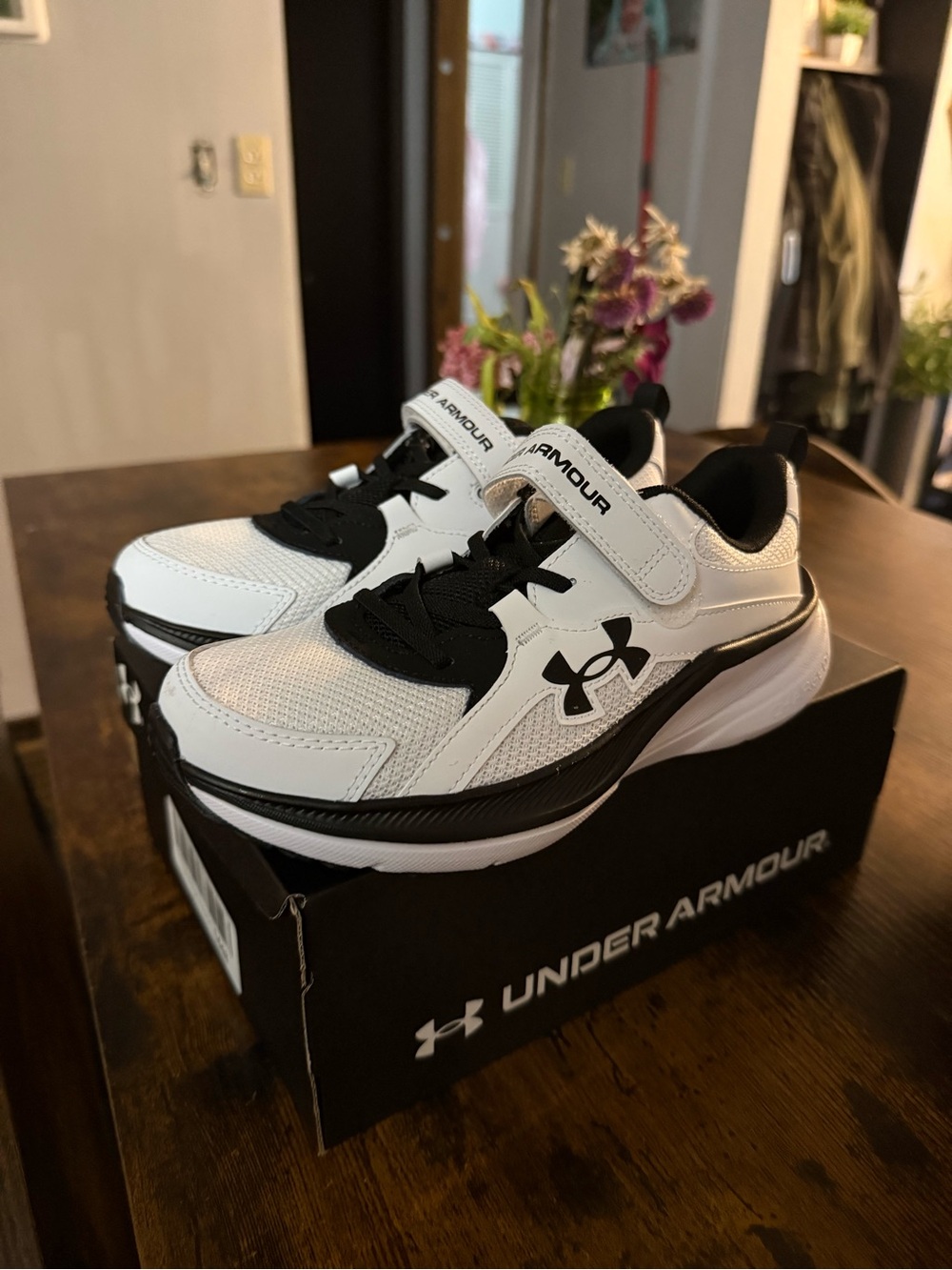 Under Armour Kids White and Black Hook-and-Loop Sneakers
